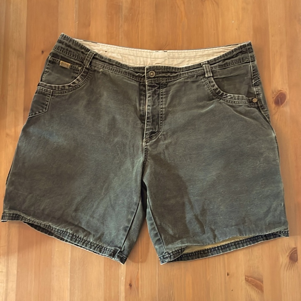 KUHL - Mens Rugged Cargo Shorts - Olive Green - W42